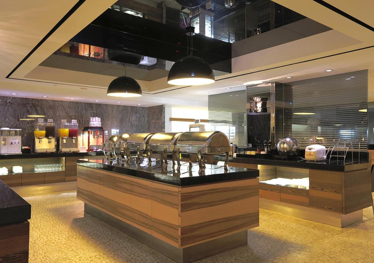 Royal Group Hotel Ho Yi Branch Kaohsiung Dış mekan fotoğraf